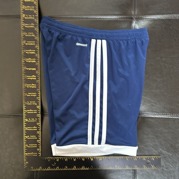 Adidas climacool drawstring soccer shorts - Picture 14 of 15